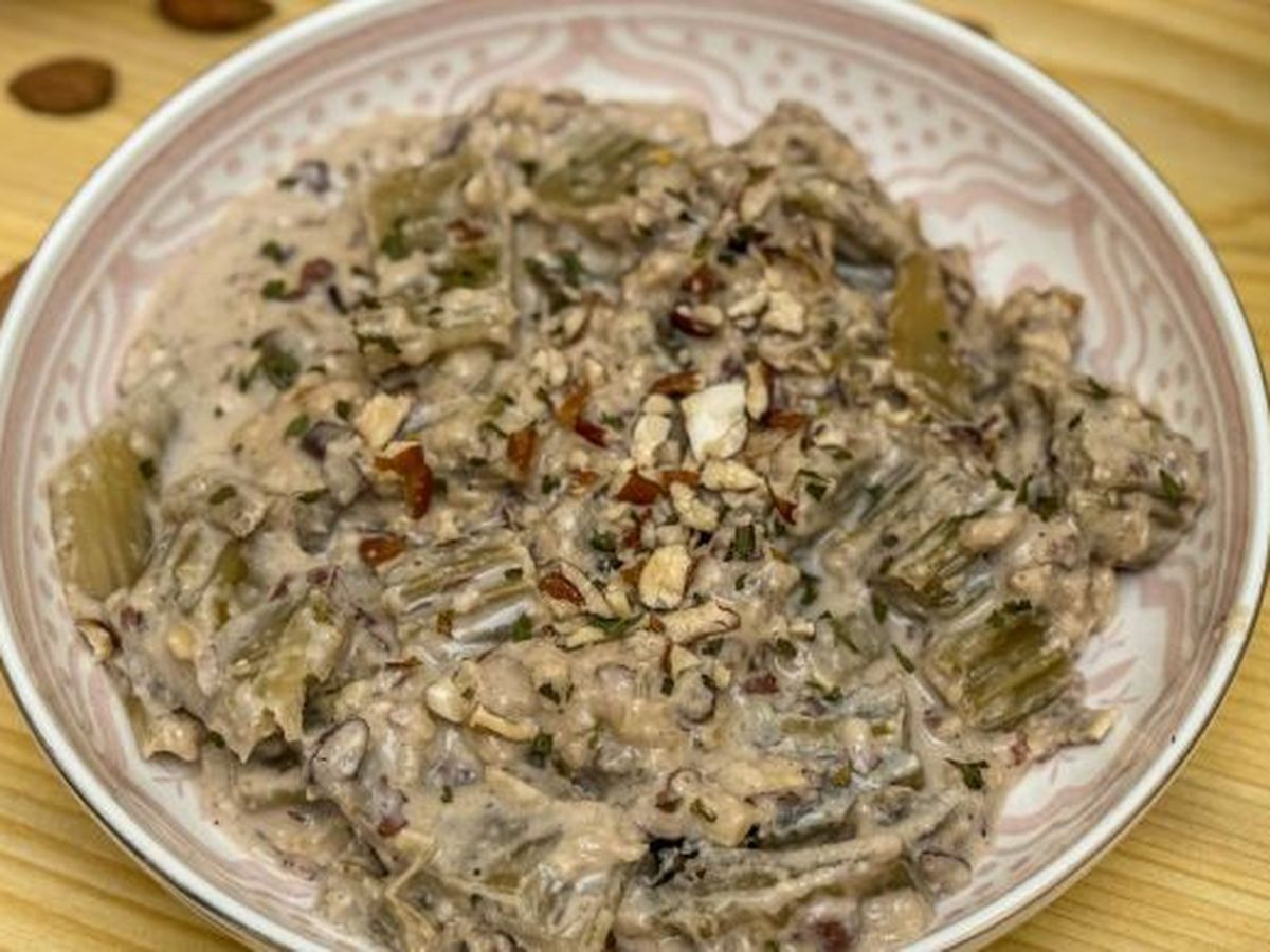 Cardo con almendras